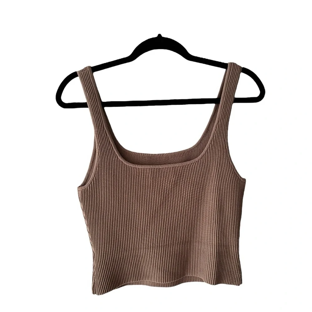 Babaton Taupe Fitted Crop Tank Top - Picture 2 of 6